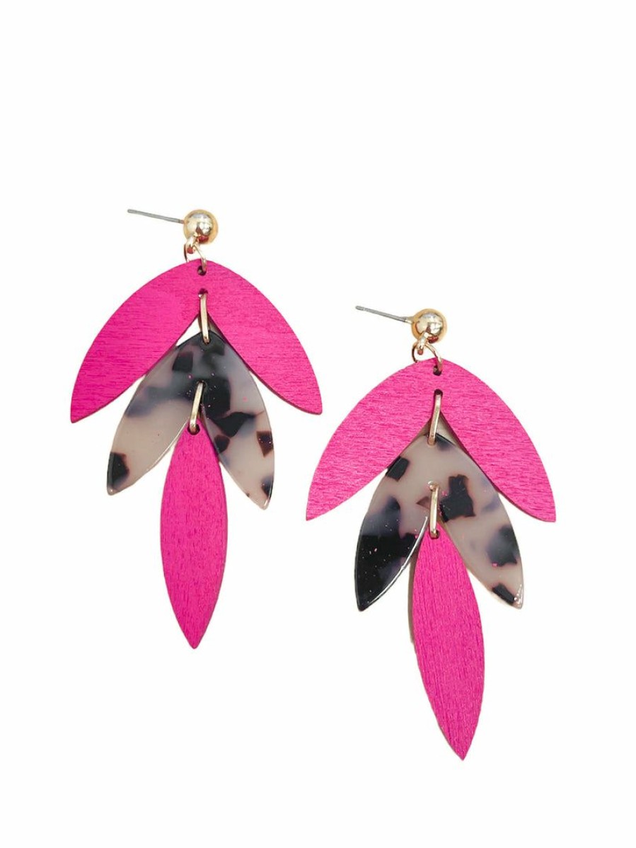 Gameday * | Flash Sale La Bien Aimee Wood And Acetate Pink Earrings