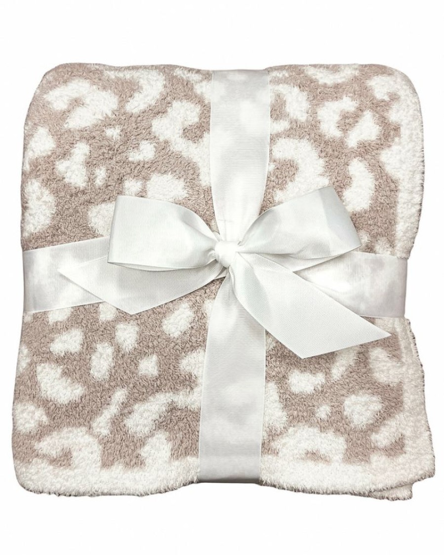 Gameday * | Best Deal Josie'S Boutique Jumbo Plush Leopard Blanket December Steal Josie'S Blankets